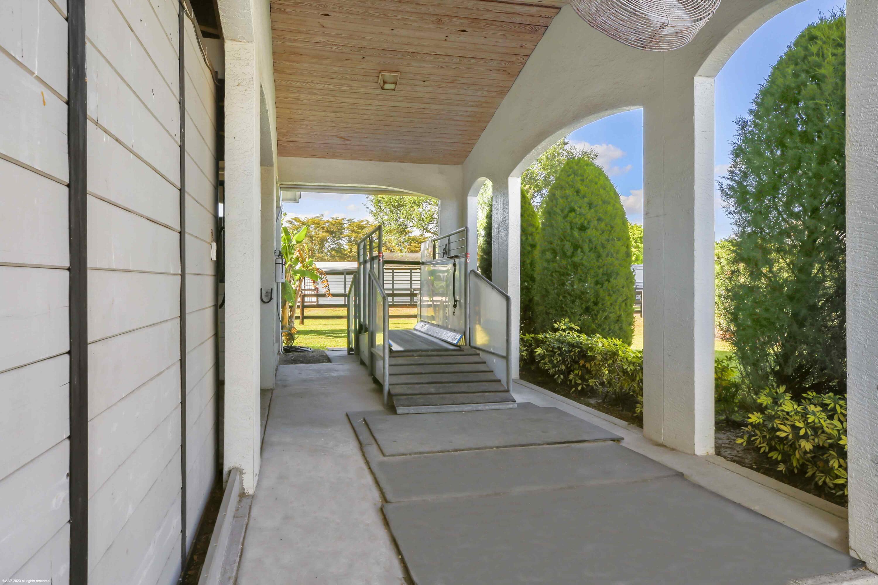 SADDLE TRAIL PARK OF WELL - Residential