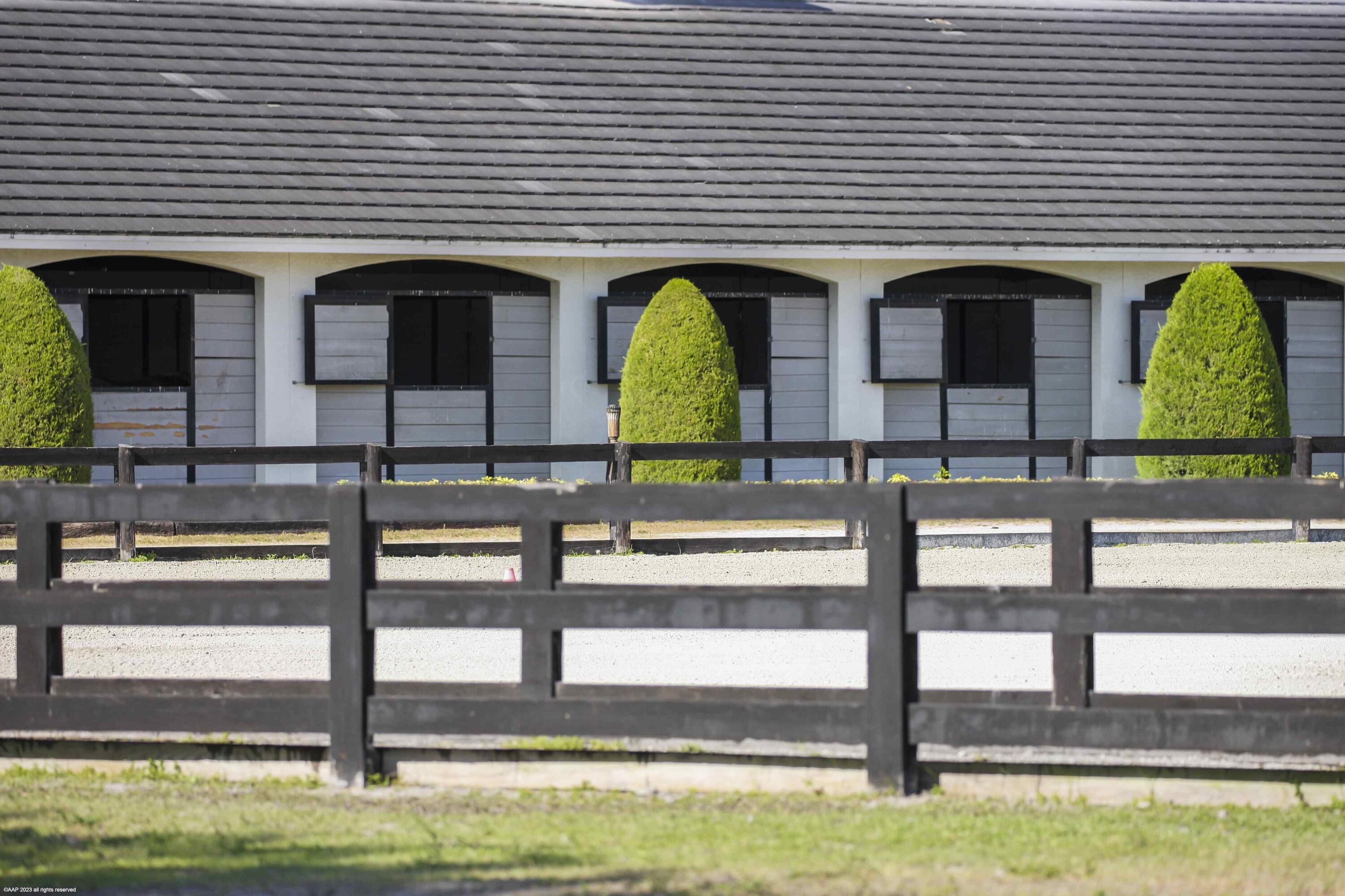 SADDLE TRAIL PARK OF WELL - Residential