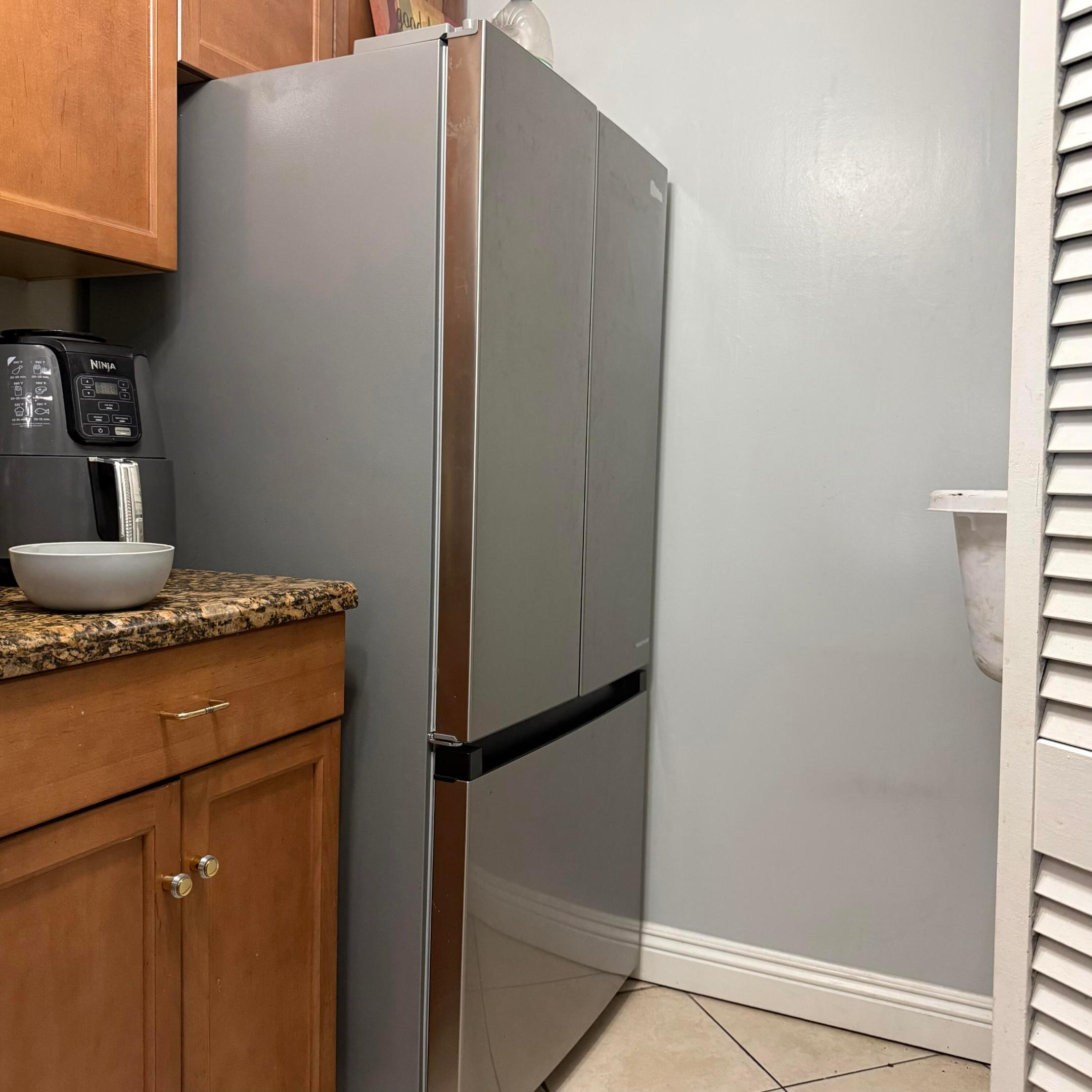 4855 Via Palm Lakes 902