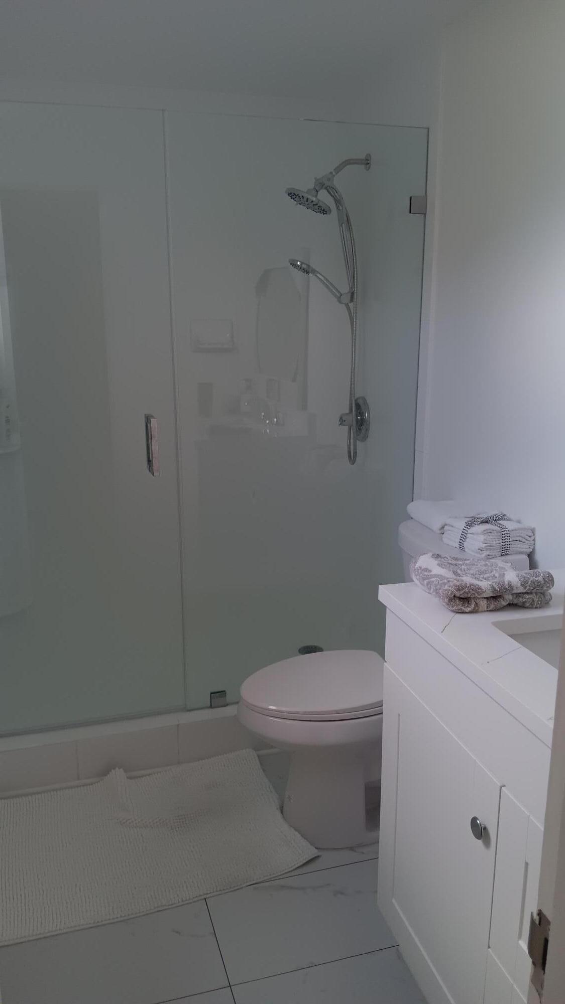 RESIDENCES ON HOLLYWOOD BEACH - Residential Lease