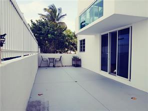 RESIDENCES ON HOLLYWOOD BEACH - Residential Lease