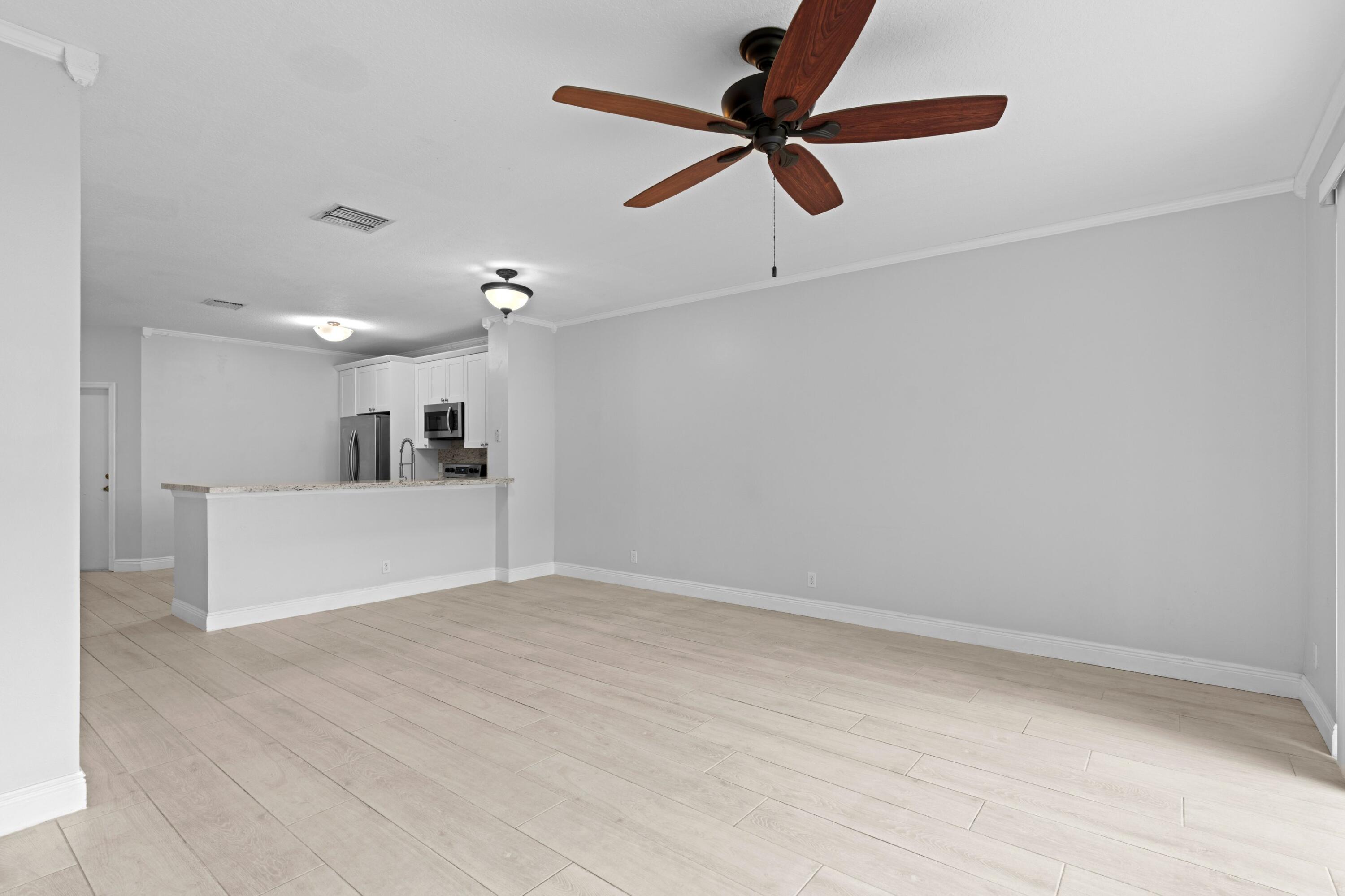 9736 Porta Leona Lane