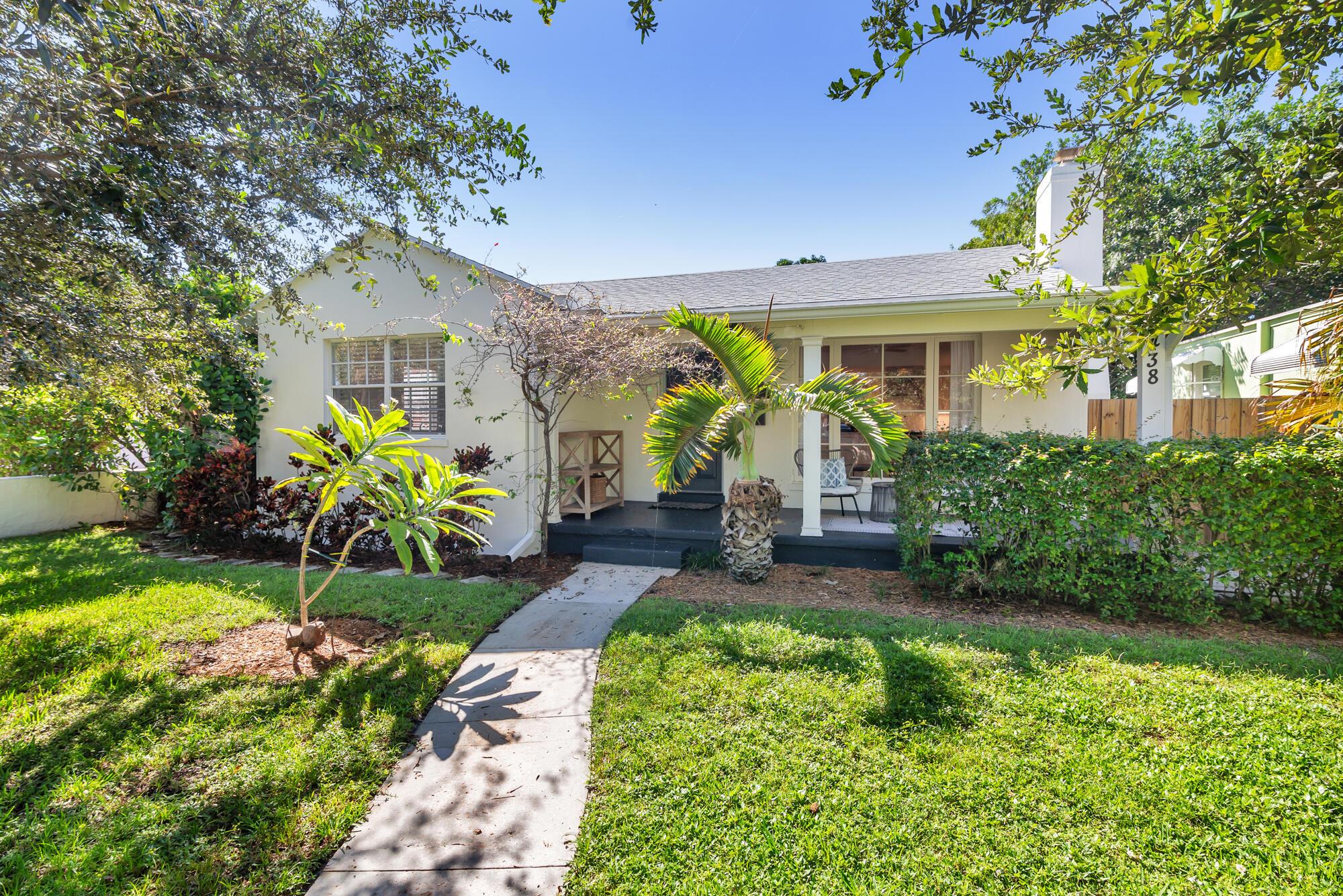 438 38th Street