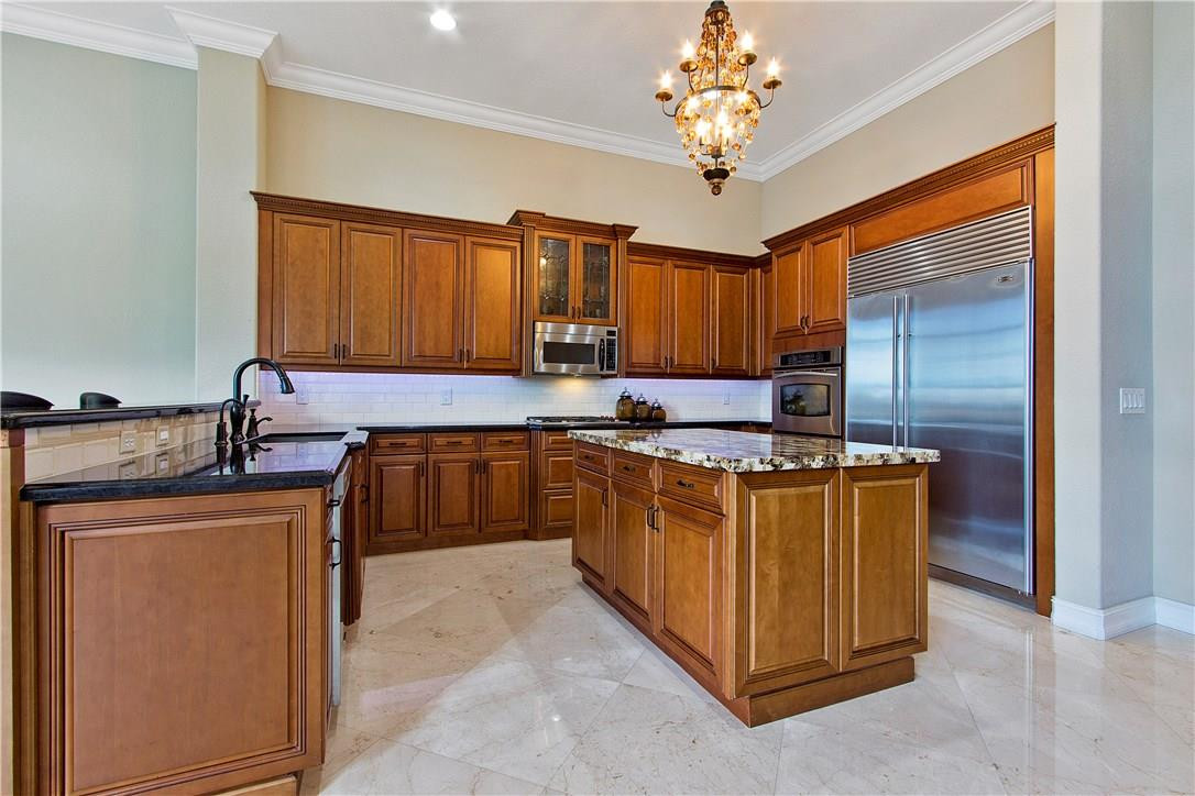 HERON ISLES - Residential