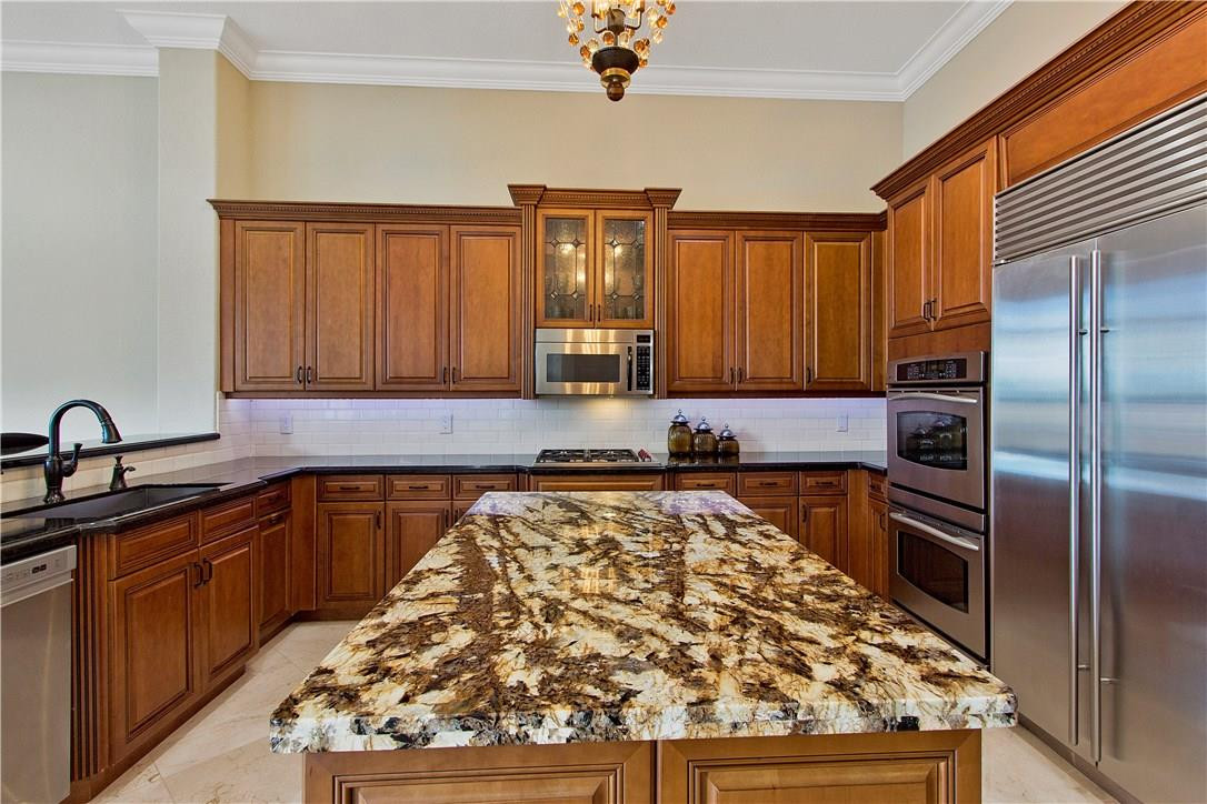 HERON ISLES - Residential