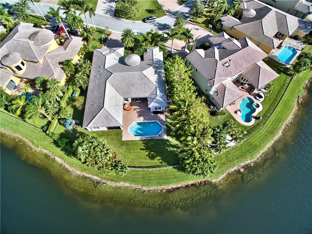 HERON ISLES - Residential