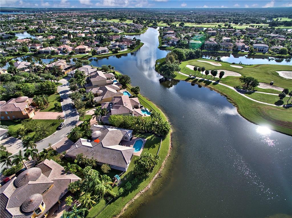HERON ISLES - Residential