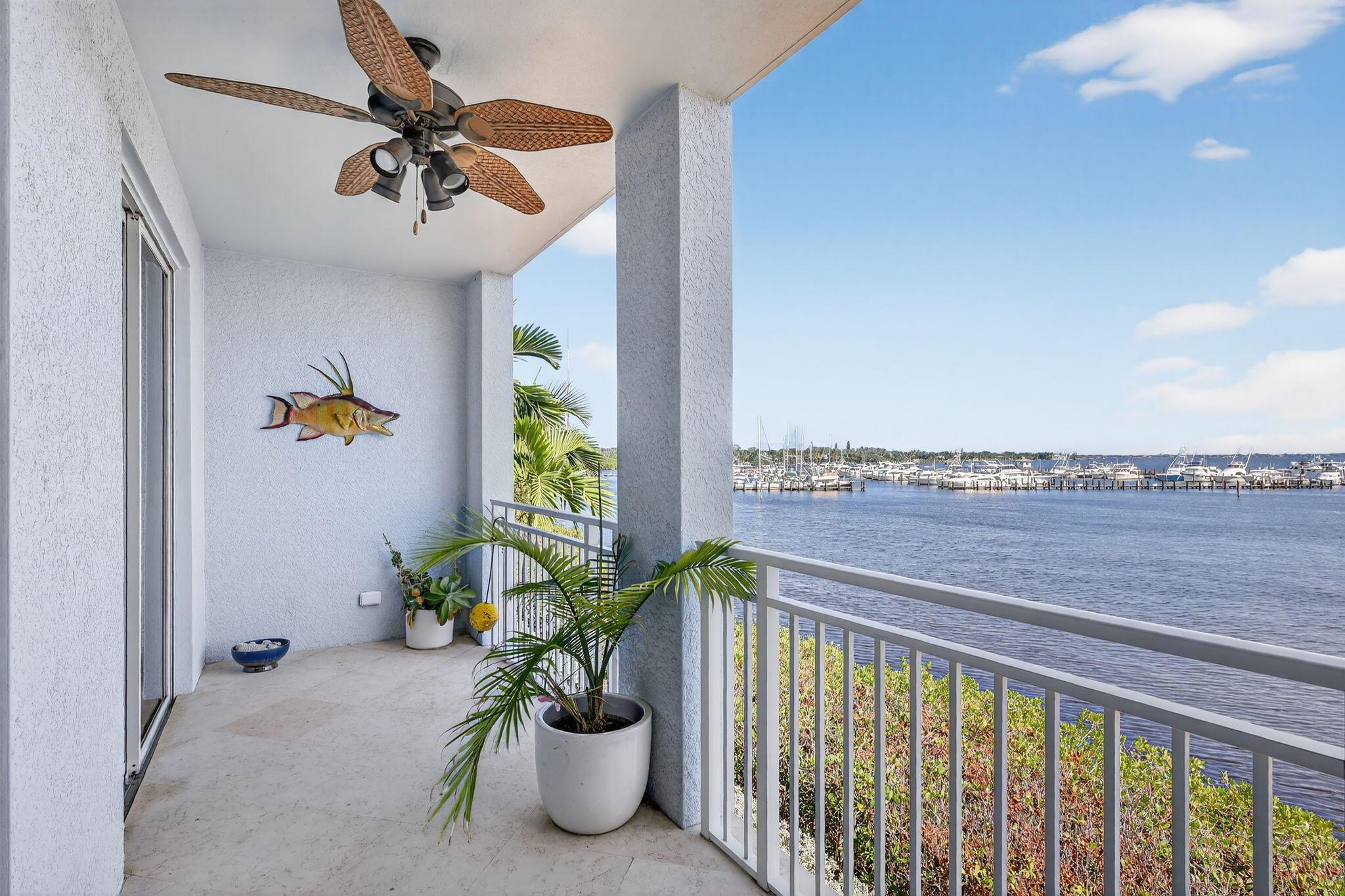 HARBORAGE YACHT CONDO - Residential