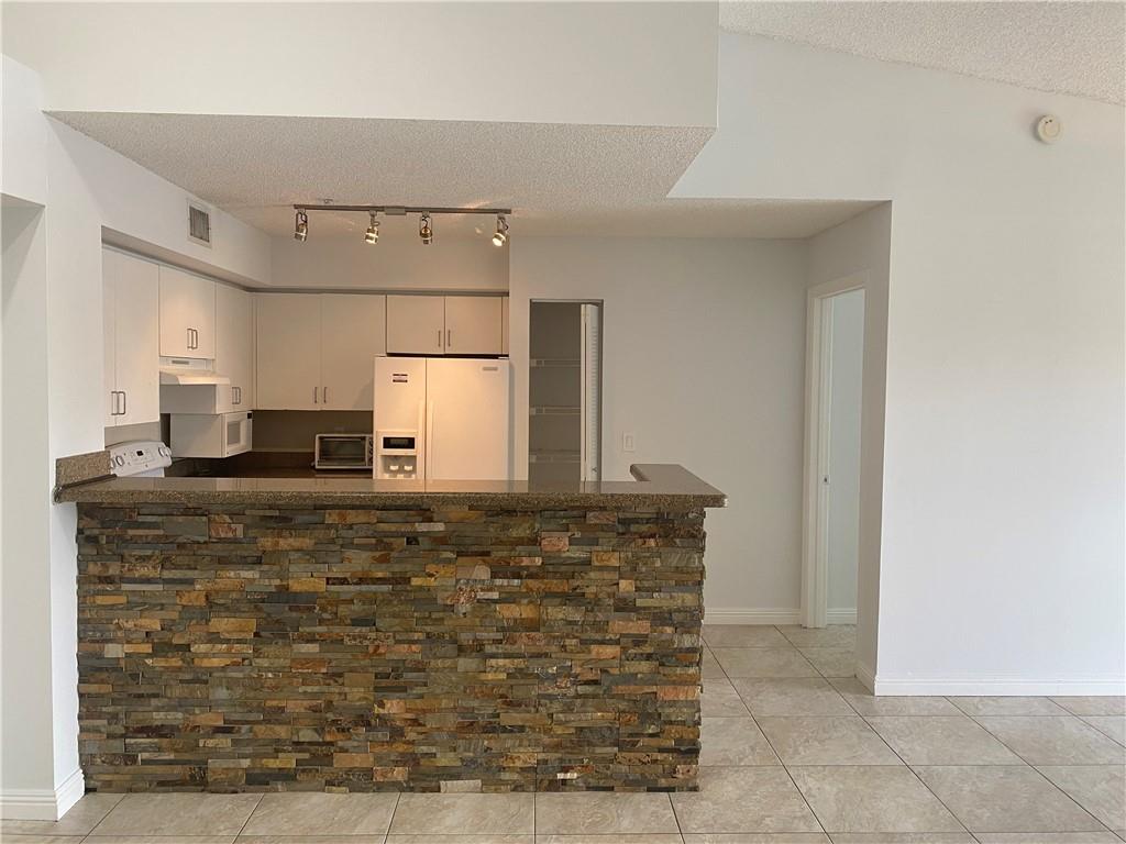 EL-AD ENCLAVE AT MIRAMAR - Residential Lease