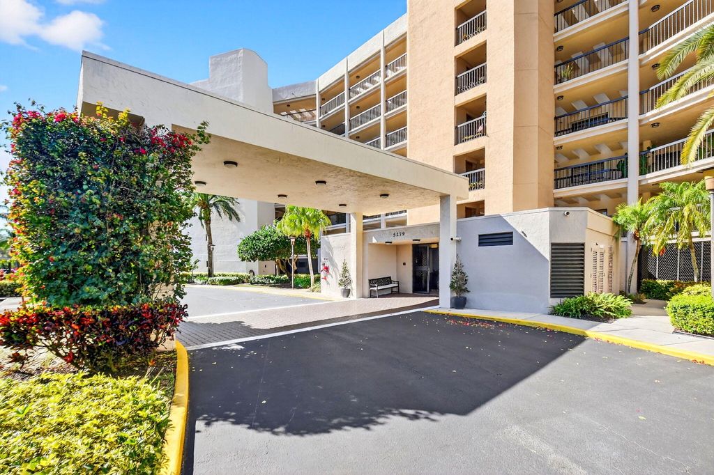 Photo of 5279 Fountains Dr S #604, Lake Worth, FL 33467 (MLS # R11164585)