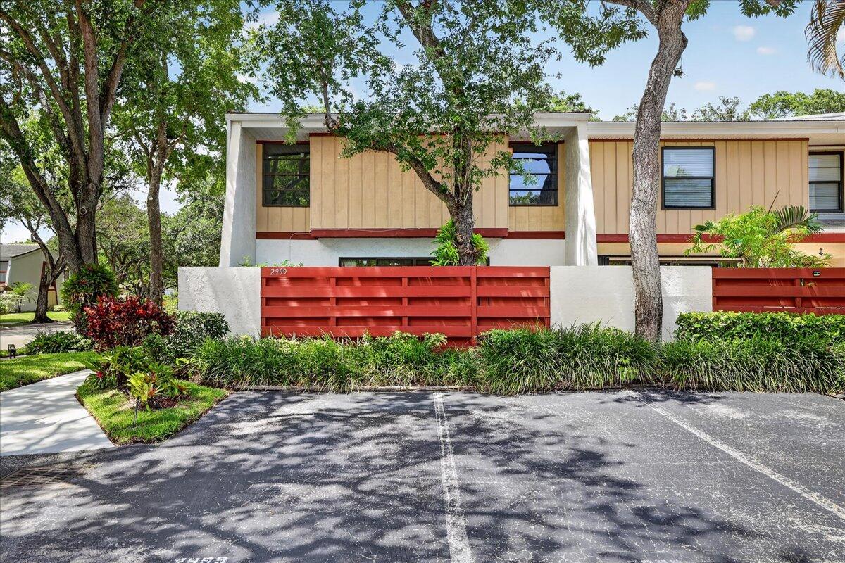 2999 Oaktree Lane 343