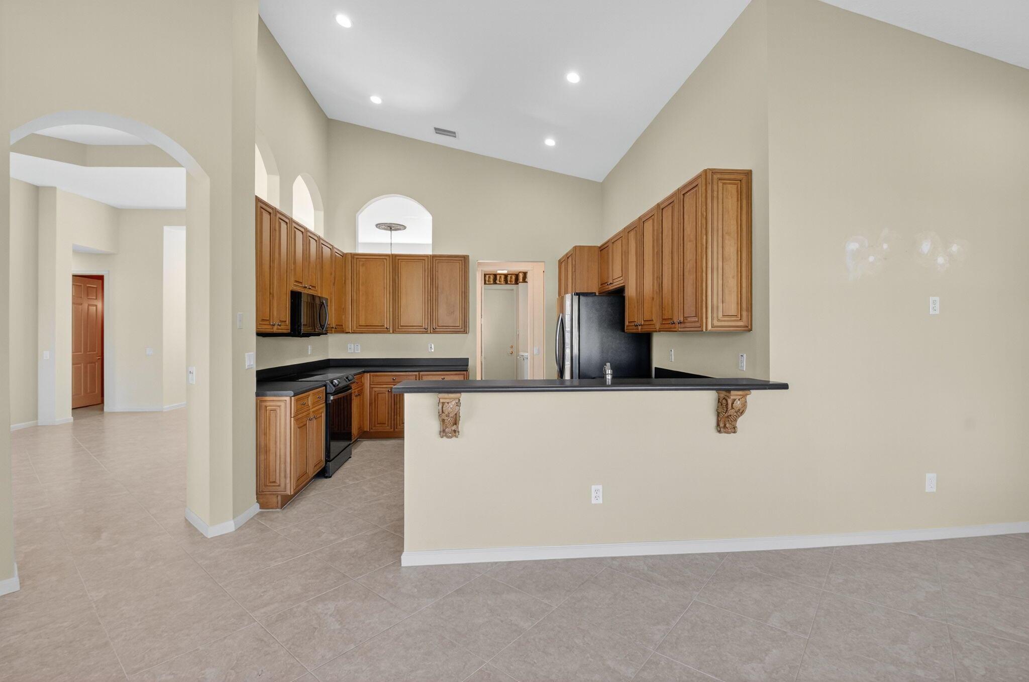 VALENCIA FALLS - Residential