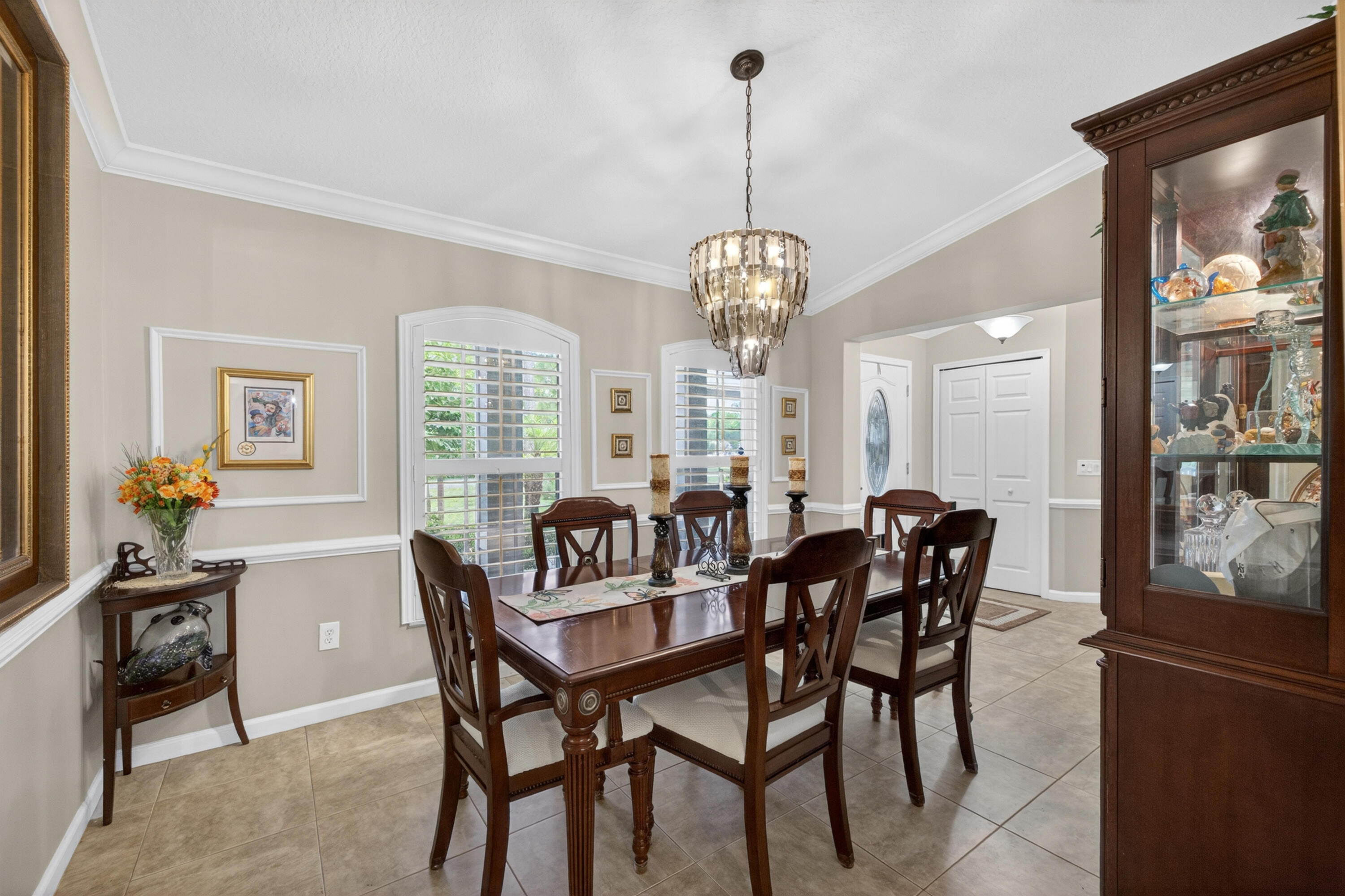 5606 Silver Oak Drive