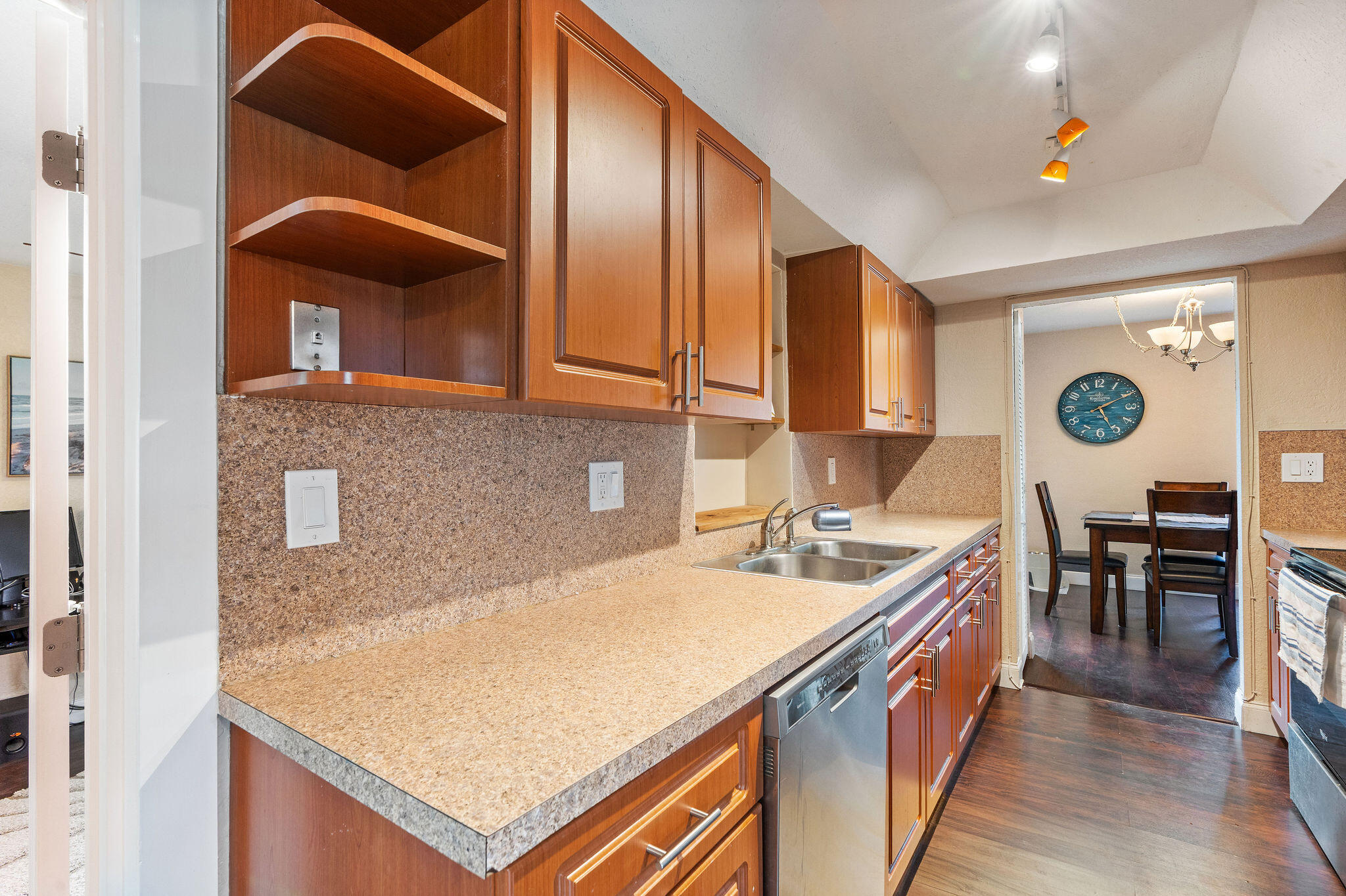 HEATHGATE 2ND ADD - Residential
