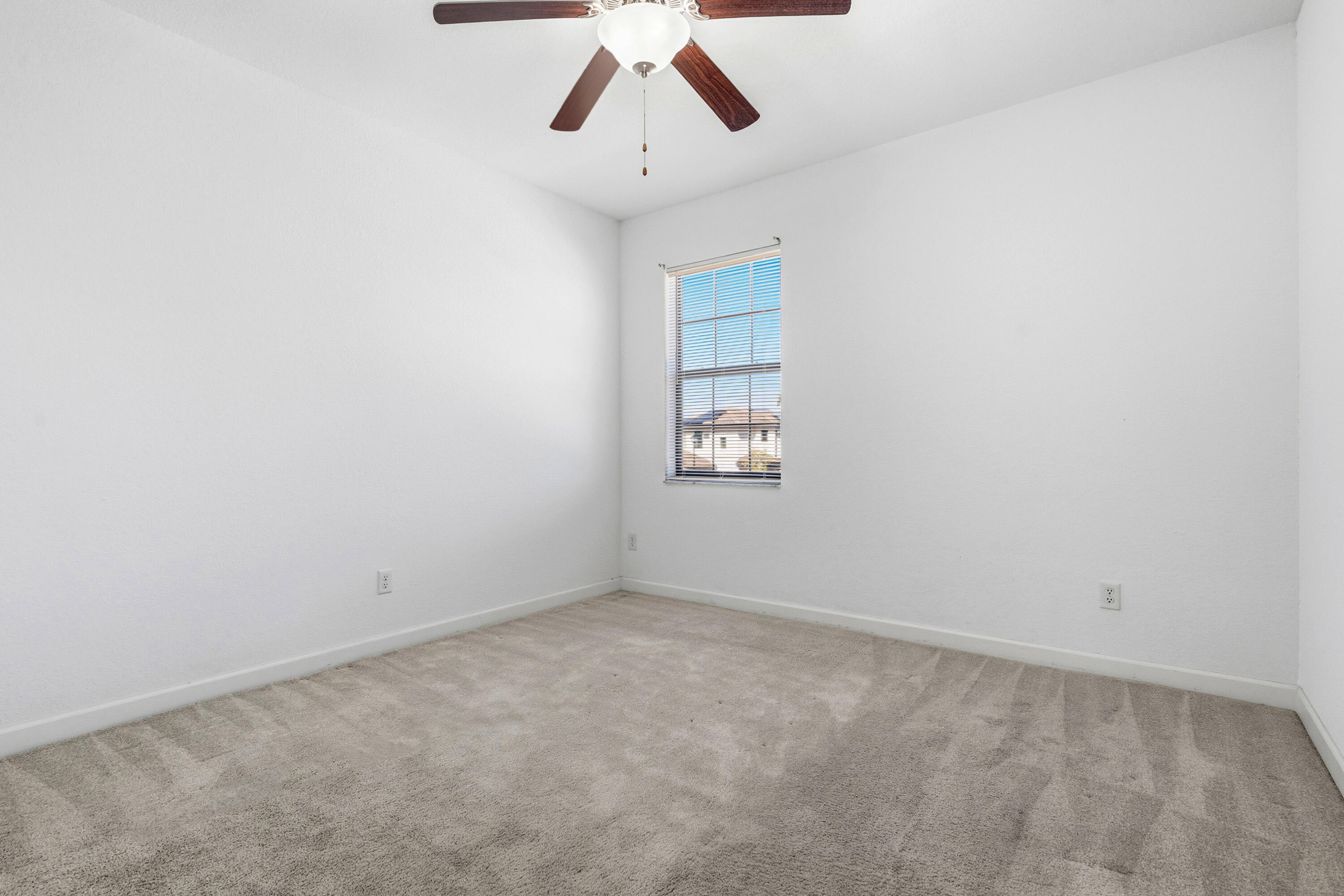 CRESTWOOD NORTH - Residential