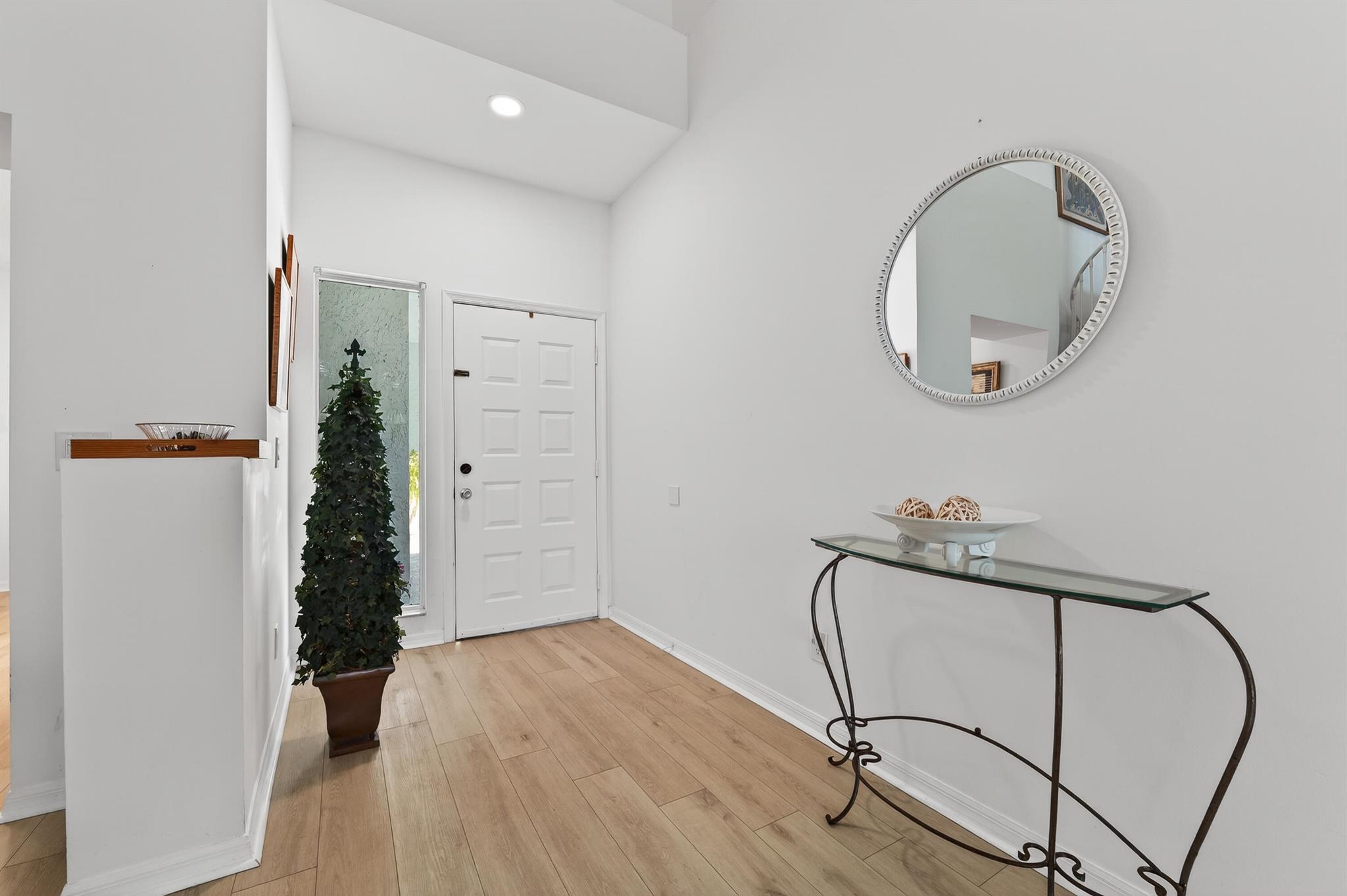 SEA COLONY CONDO - Residential