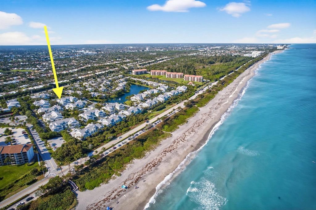 Photo of 1703 Mizzenmast Way #1703, Jupiter, FL 33477 (MLS # R11149795)