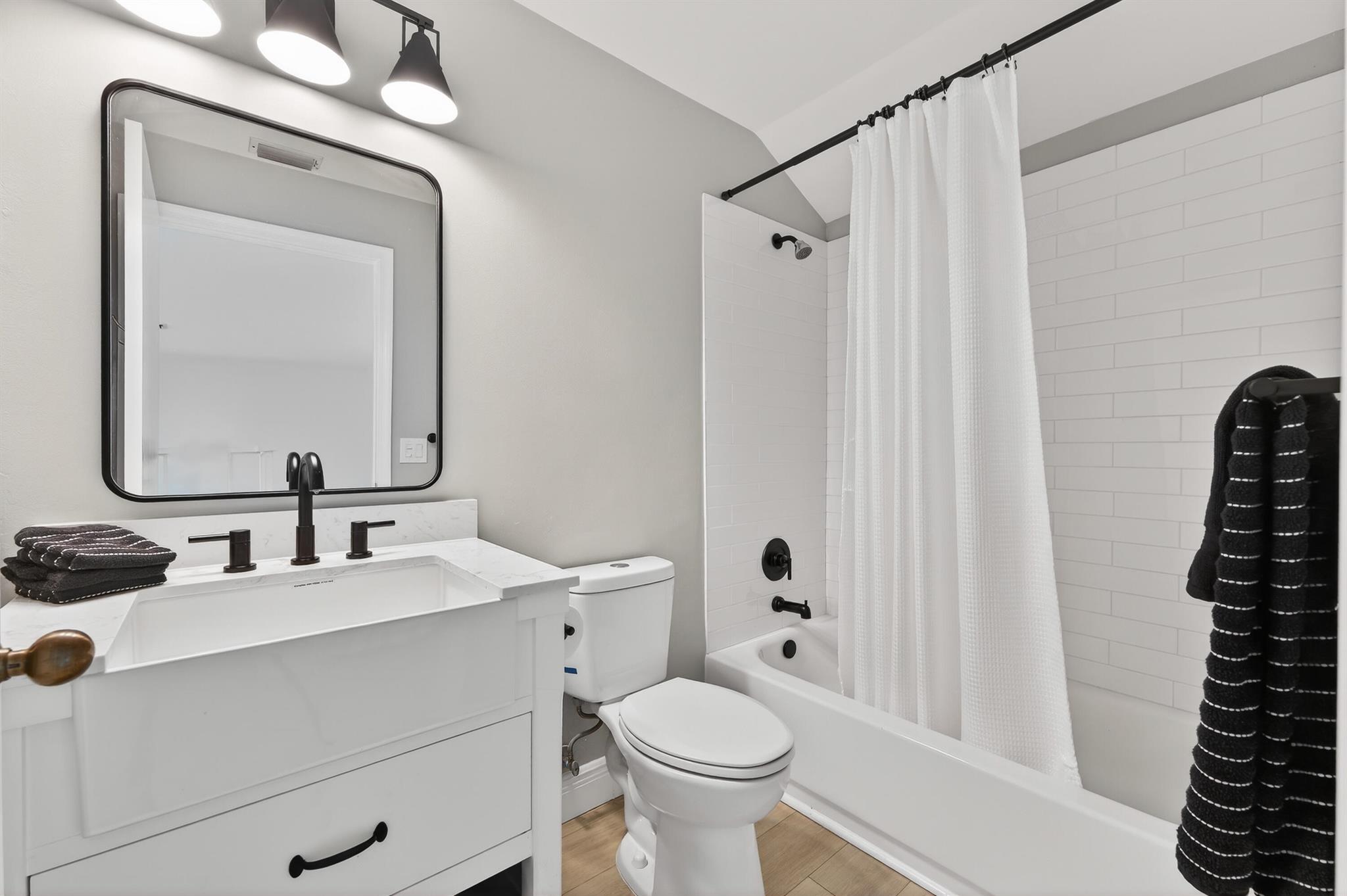 SEA COLONY CONDO - Residential