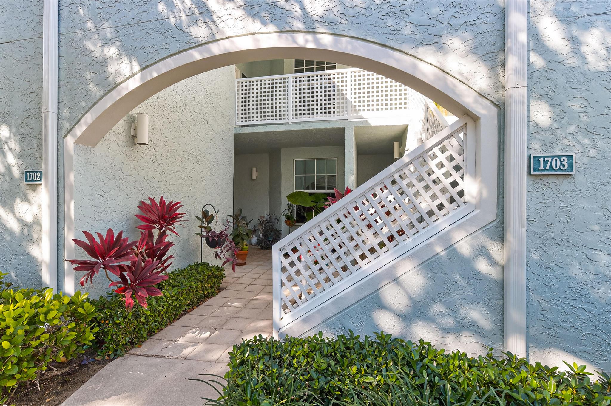 1703 Mizzenmast Way 1703