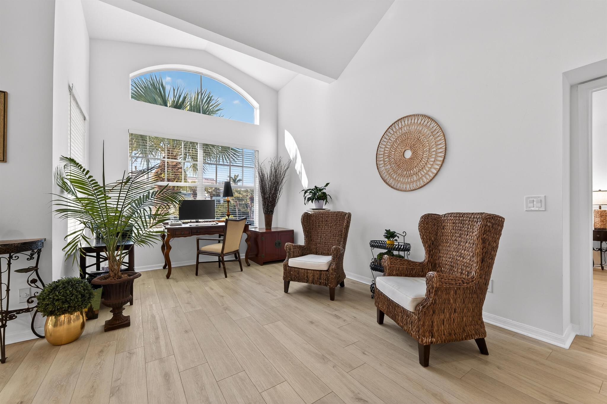 SEA COLONY CONDO - Residential