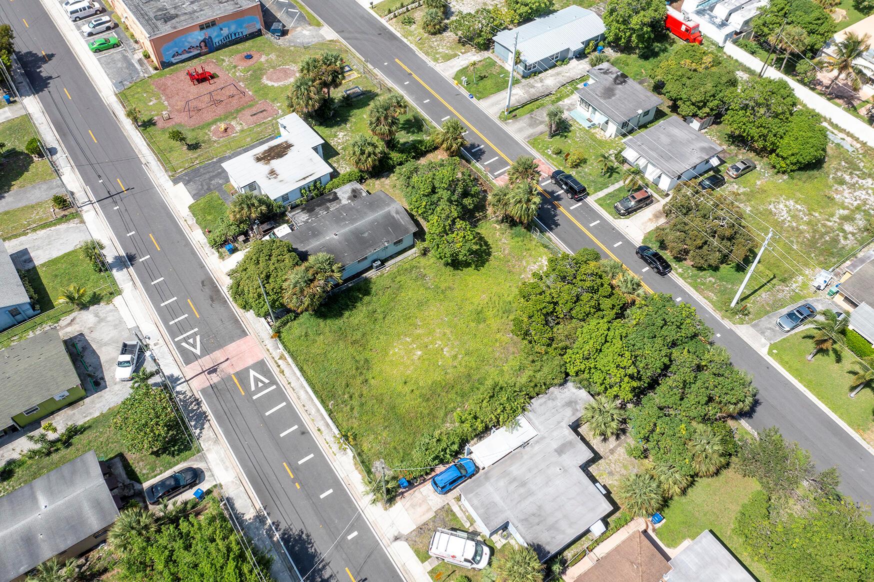 1440 W 28th Street