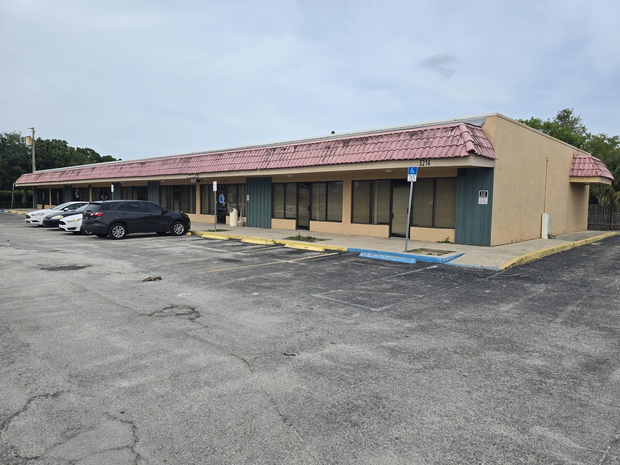 3214 S US Highway 1
