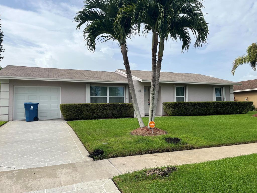 Photo of 132 Bobwhite Road, Royal Palm Beach, FL 33411 (MLS # R11107364)