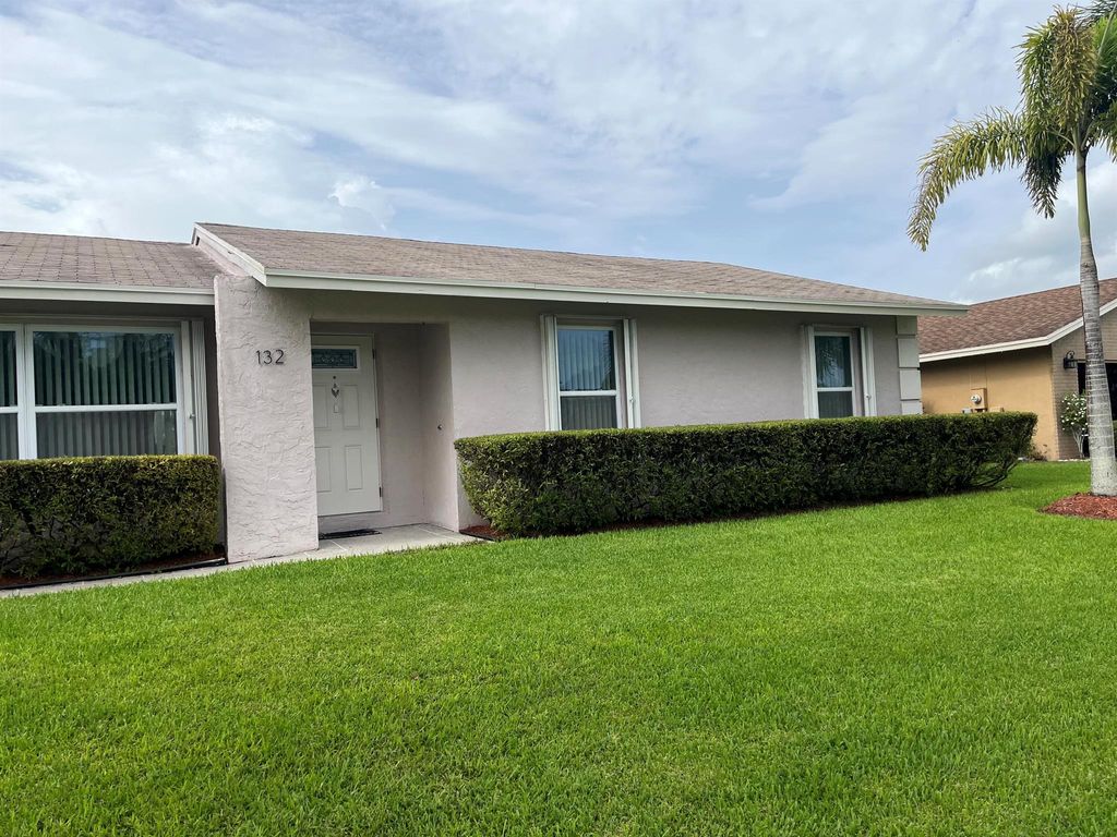 Photo of 132 Bobwhite Road, Royal Palm Beach, FL 33411 (MLS # R11107364)