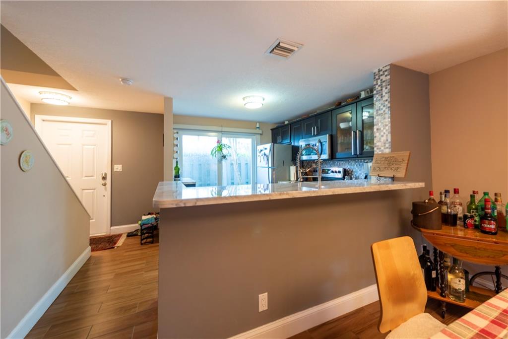 EDGEWATER TOWNHOMES - Residential