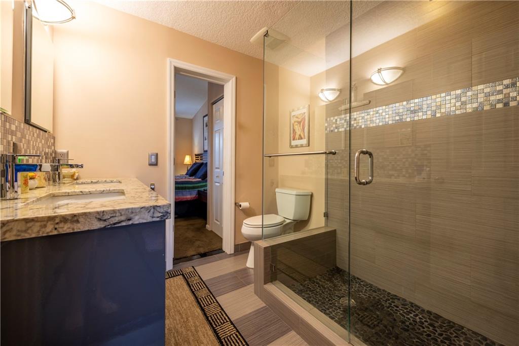 EDGEWATER TOWNHOMES - Residential