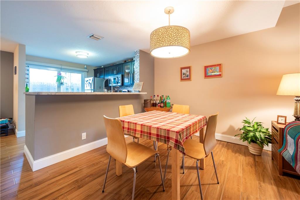 EDGEWATER TOWNHOMES - Residential