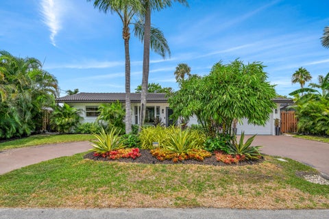 Tiny photo for 1011 SE 2ND Avenue, Pompano Beach, FL 33060 (MLS # B26089056)