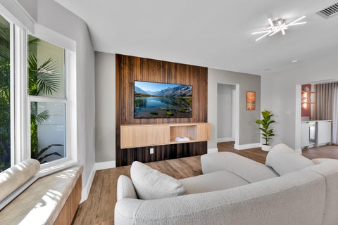 Tiny photo for 1011 SE 2ND Avenue, Pompano Beach, FL 33060 (MLS # B26089056)