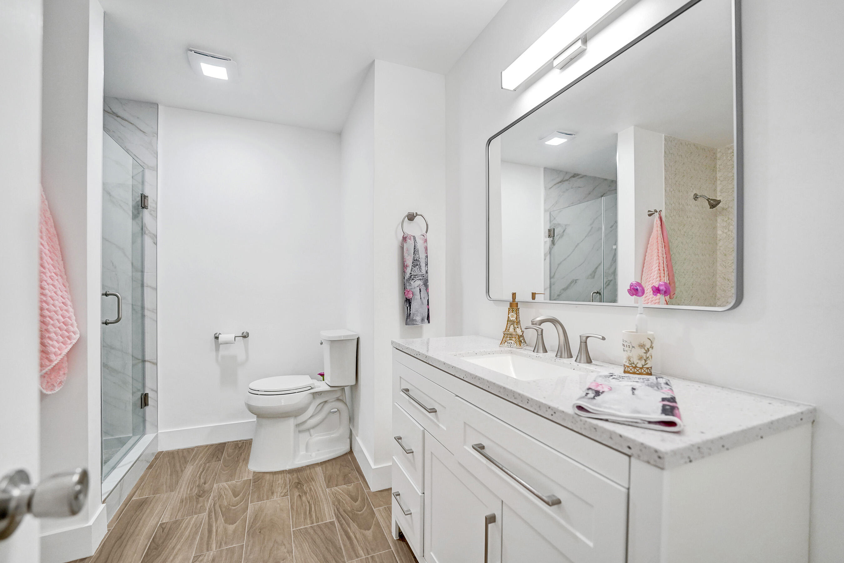 TRELLISES 2 CONDO - Residential