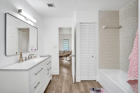Tiny photo for 9707 N New River Canal Road #221, Plantation, FL 33324 (MLS # B26015867)