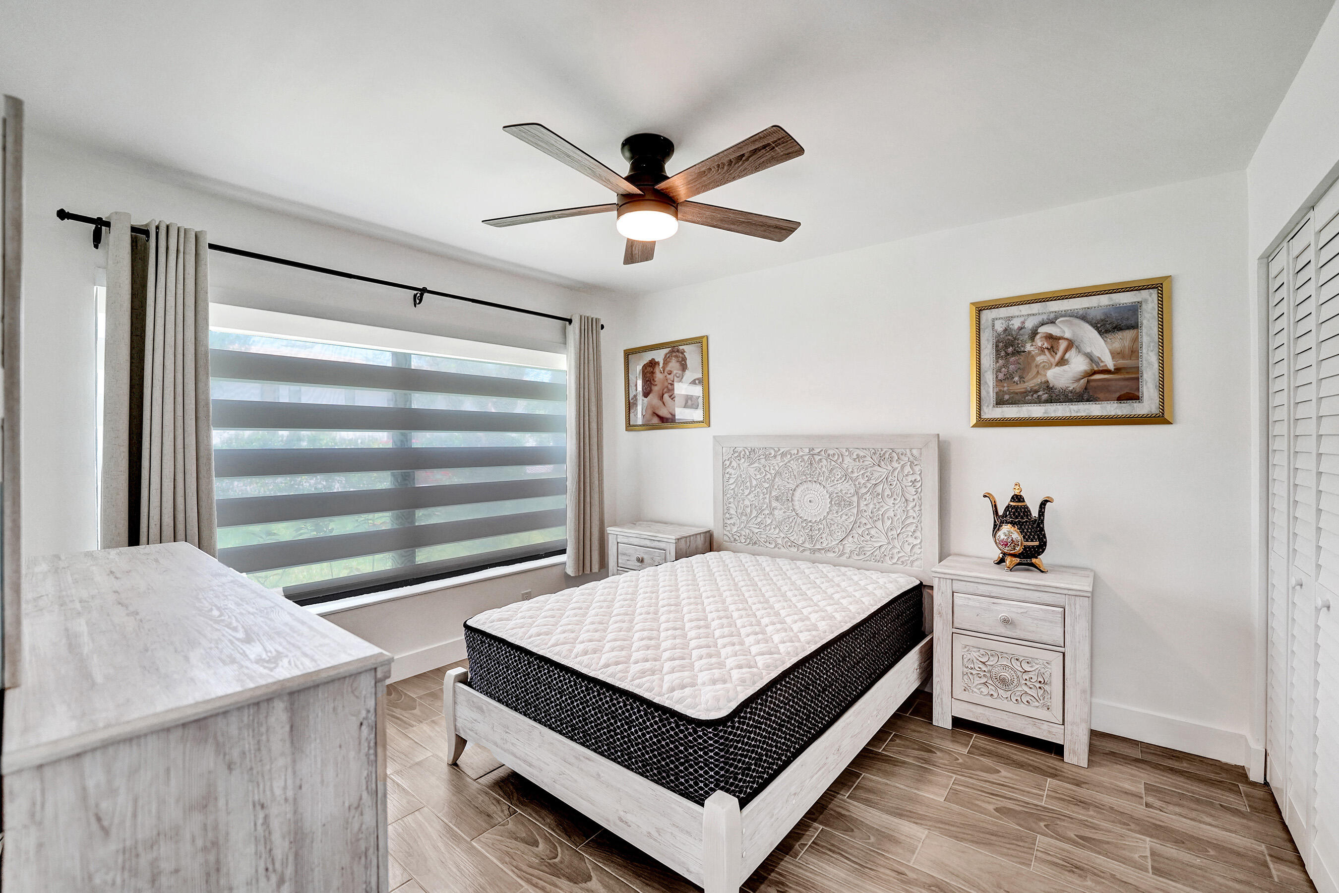 TRELLISES 2 CONDO - Residential