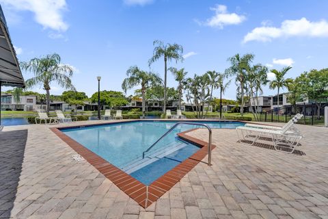 Tiny photo for 9707 N New River Canal Road #221, Plantation, FL 33324 (MLS # B26015867)