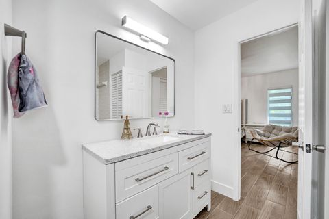 Tiny photo for 9707 N New River Canal Road #221, Plantation, FL 33324 (MLS # B26015867)