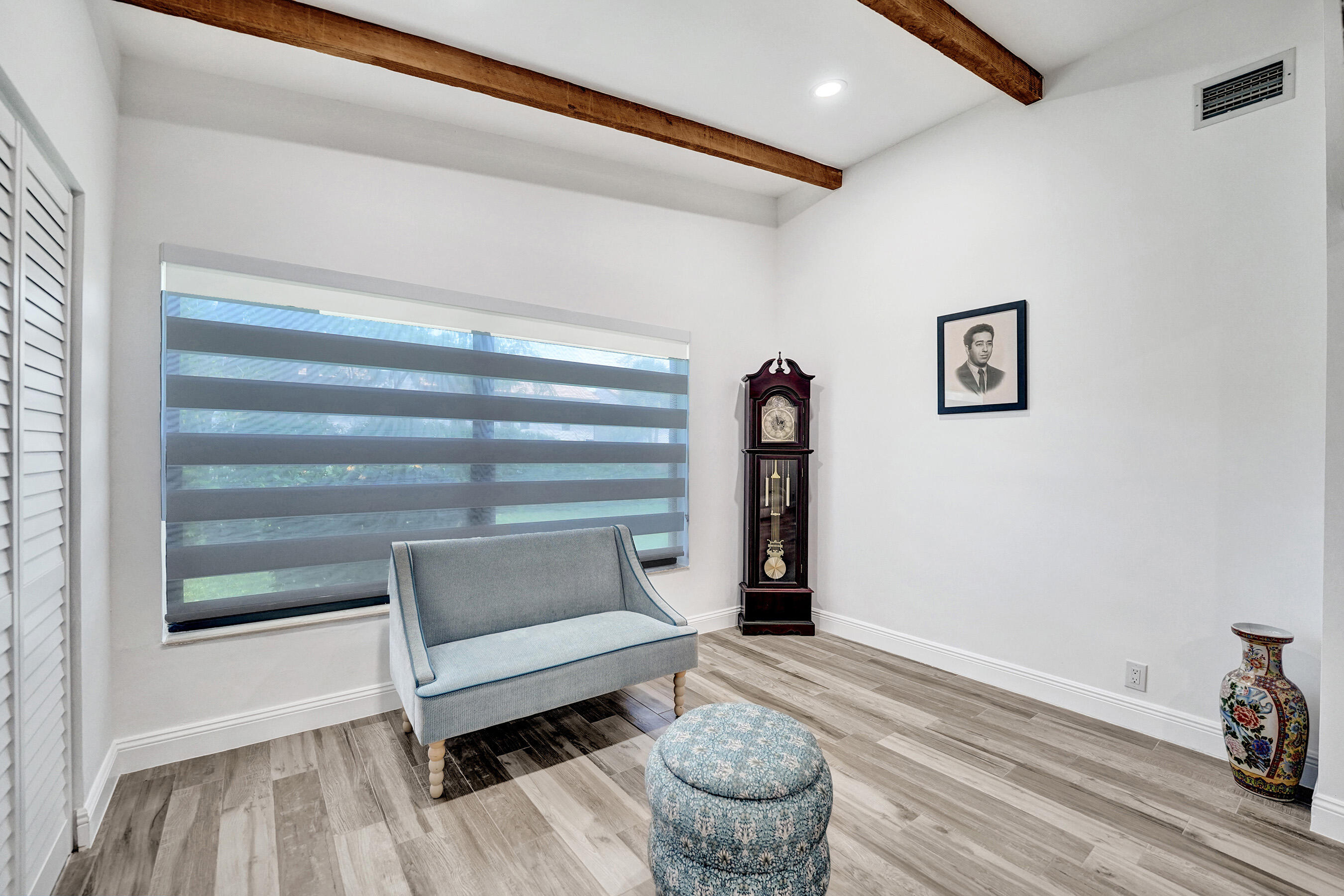 TRELLISES 2 CONDO - Residential