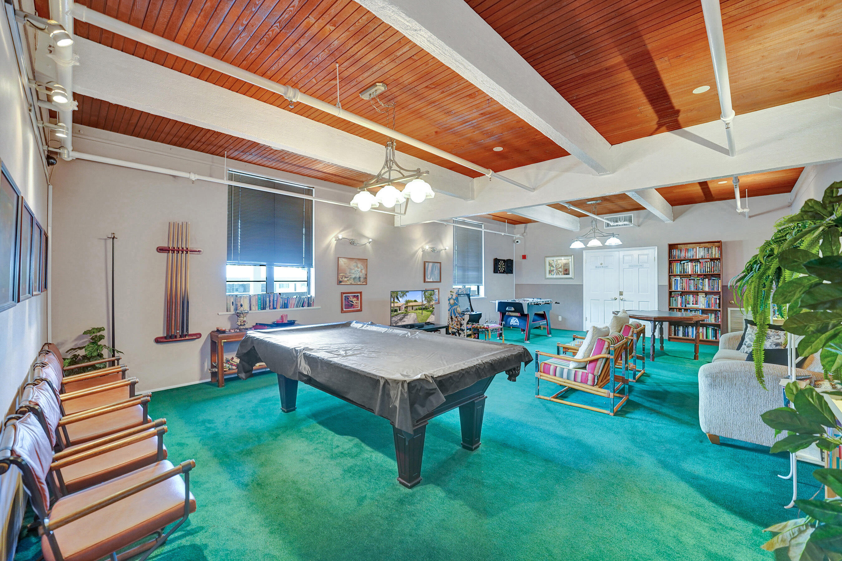 TRELLISES 2 CONDO - Residential