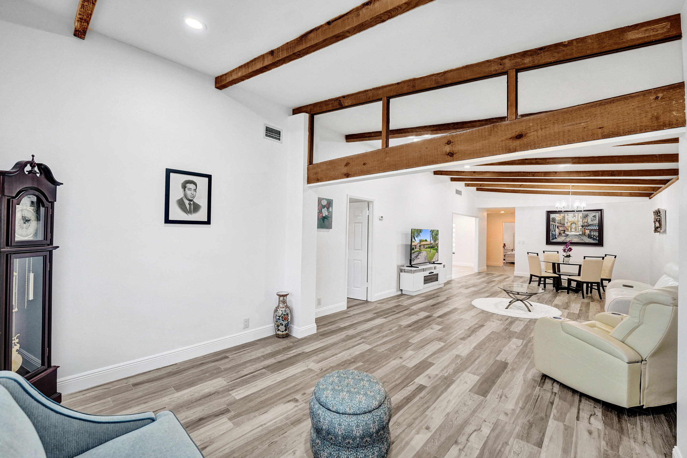 TRELLISES 2 CONDO - Residential