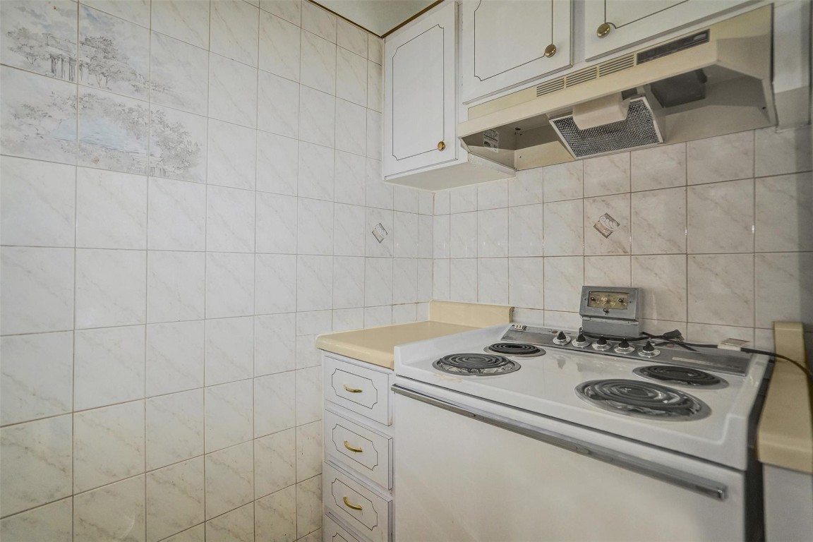 Colony Terrace Apartments - Residential