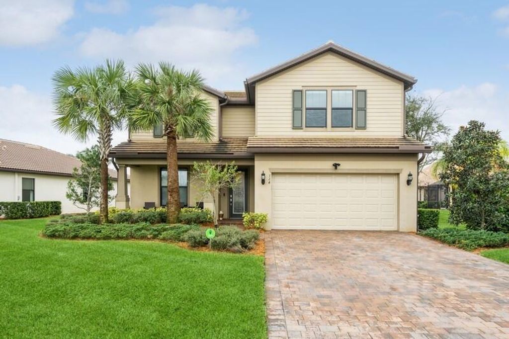 Photo of 124 SE Courances Drive, Port Saint Lucie, FL 34984 (MLS # R10957691)