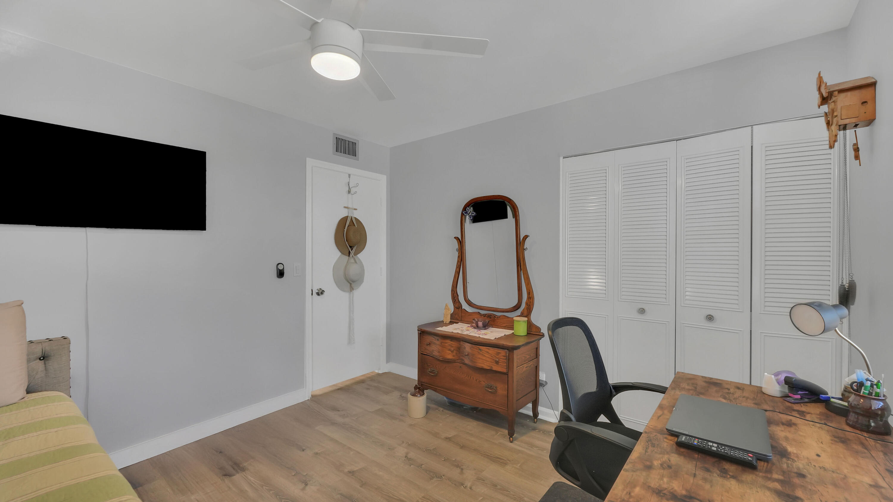 VILLAGES OF ORIOLE DEAUVILLE CONDO - Residential