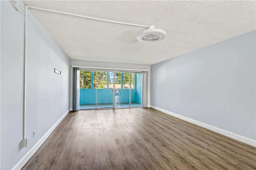 BEACON 21 CONDO - Residential
