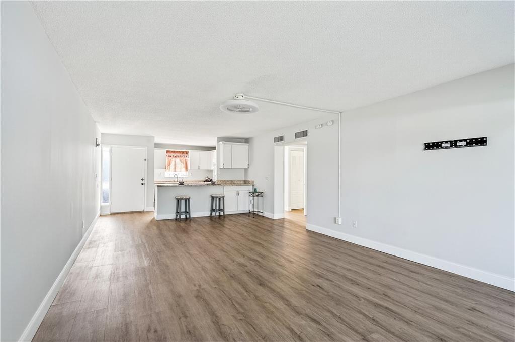 BEACON 21 CONDO - Residential