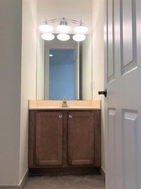 CITYSIDE CONDO - Residential Lease