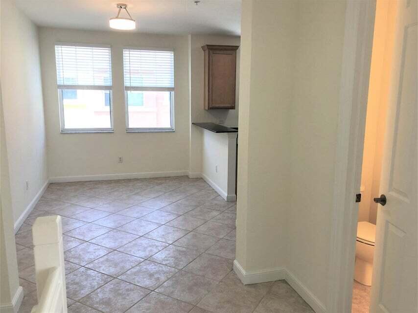 CITYSIDE CONDO - Residential Lease