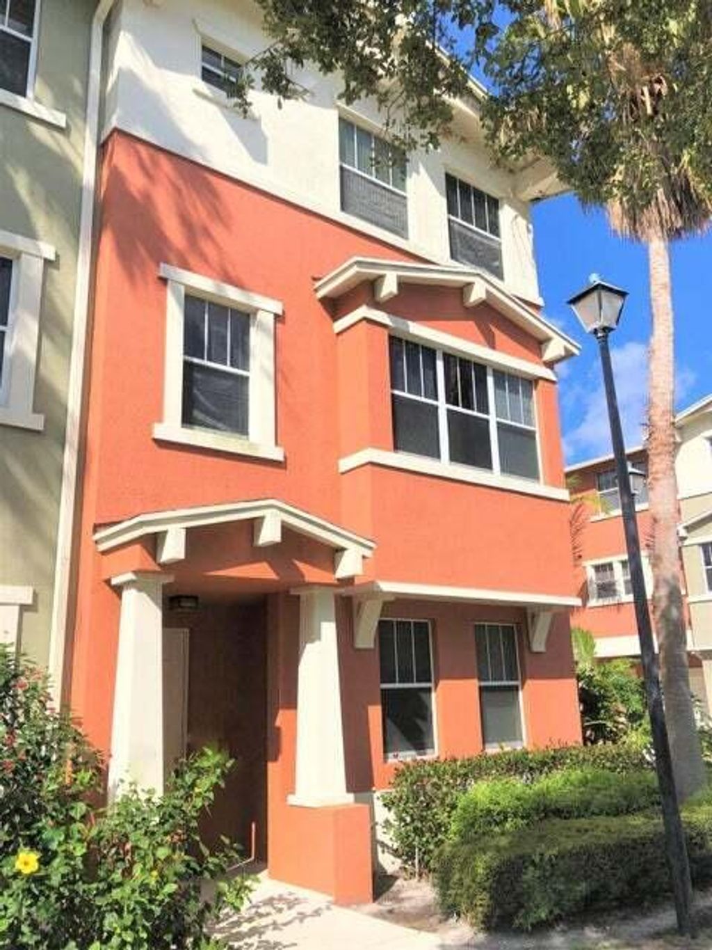 Photo of 433 Amador Lane #6, West Palm Beach, FL 33401 (MLS # R11169103)