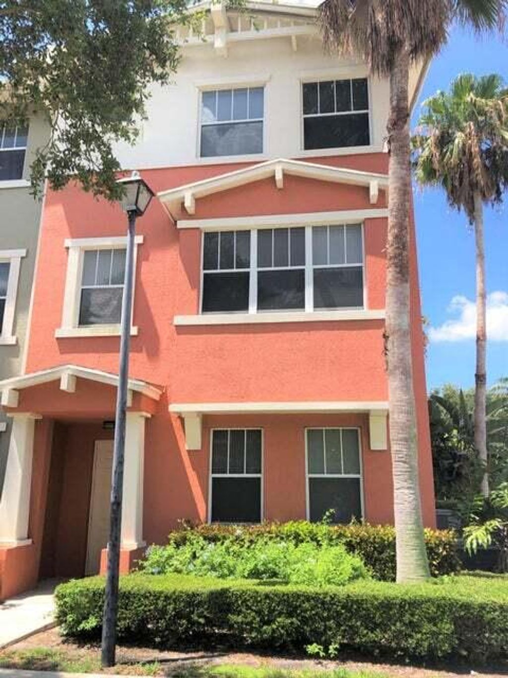 Photo of 433 Amador Lane #6, West Palm Beach, FL 33401 (MLS # R11169103)